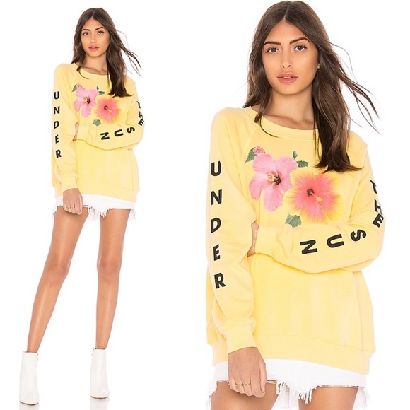 Wildfox Tops - Wildfox Under The Sun Sommers Yellow Sweatshirt